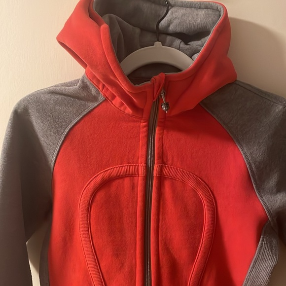 Lululemon Scuba Zip Hoodie - Picture 2 of 3
